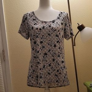 Lularoe Disney's Classic T  Minnie Mouse  🥰 Size Medium